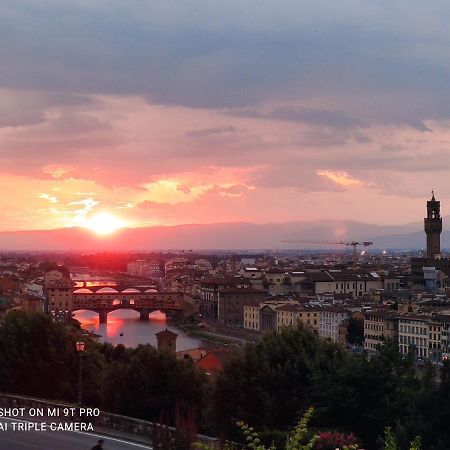 Appartamento Incantevole Con Parcheggio Gratuito Florence Exterior photo